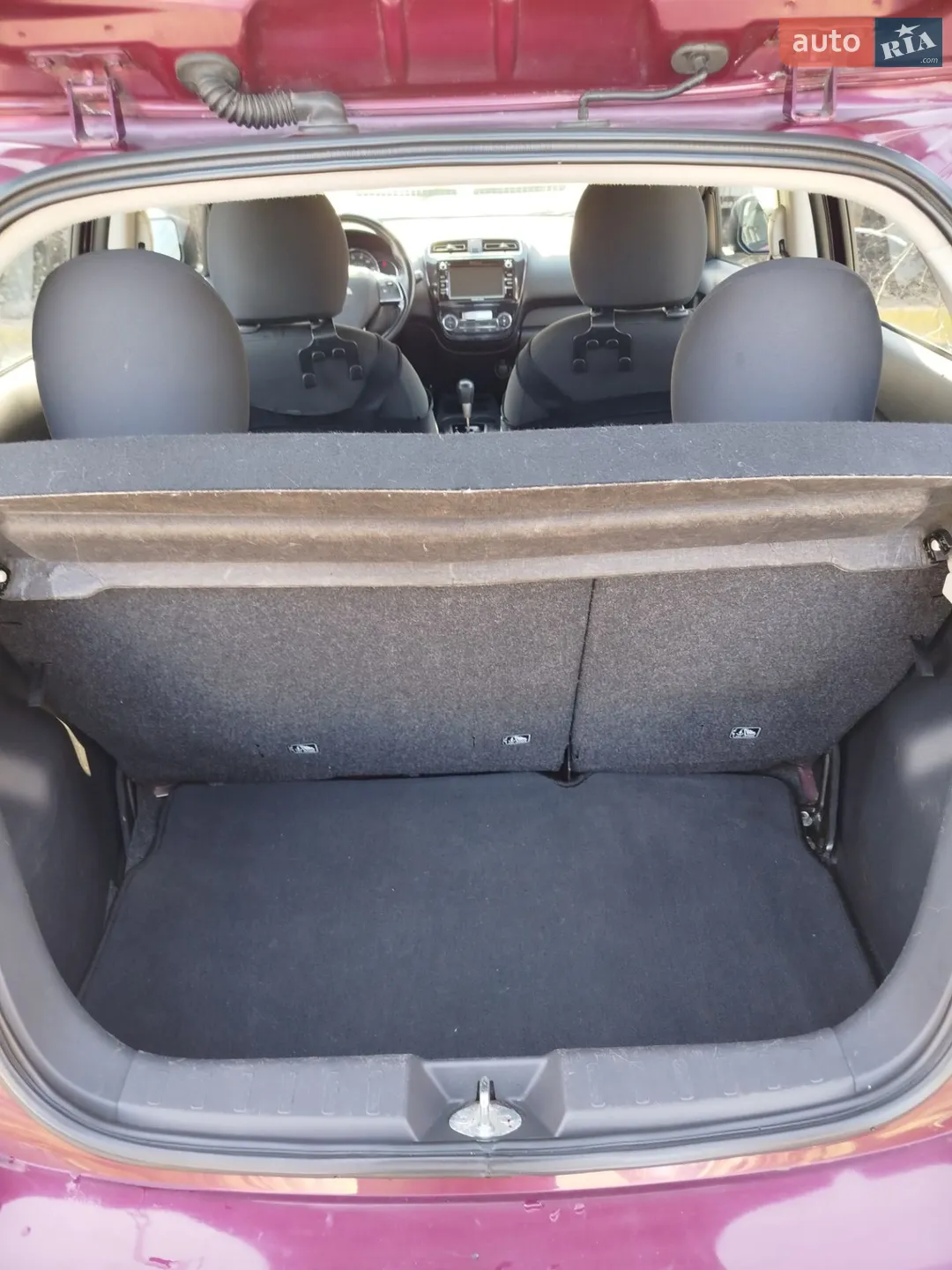 2017 Mitsubishi Mirage - мініатюра 5