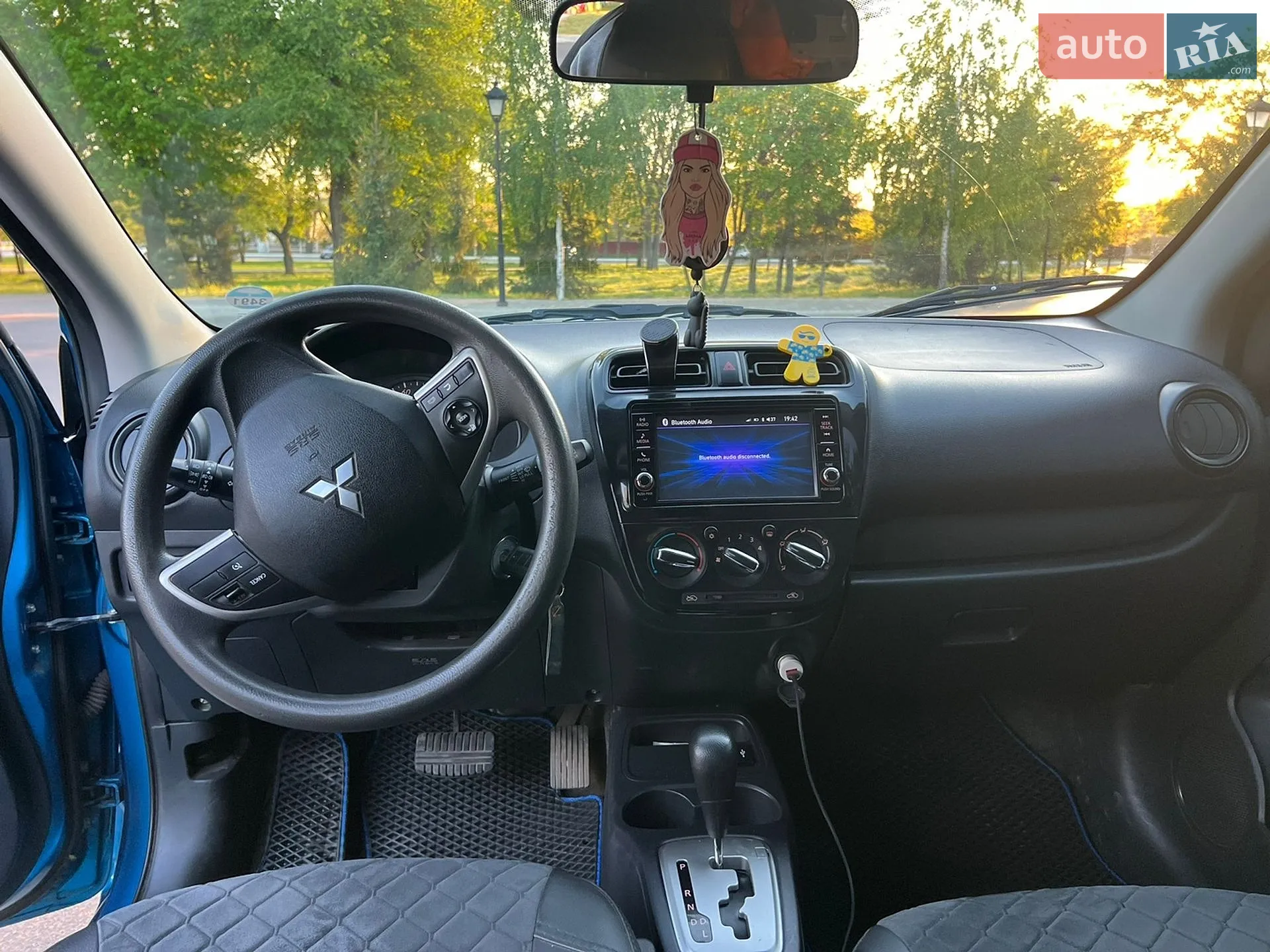 2019 Mitsubishi Mirage - мініатюра 9