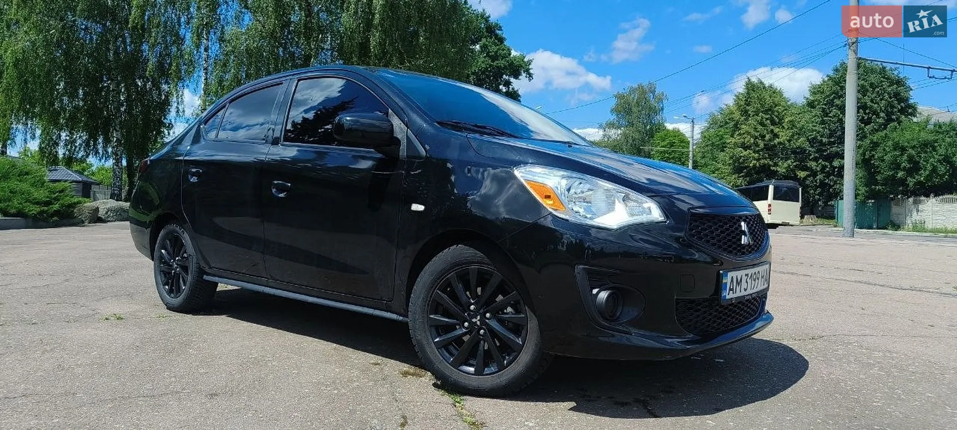 2020 Mitsubishi Mirage - мініатюра 2