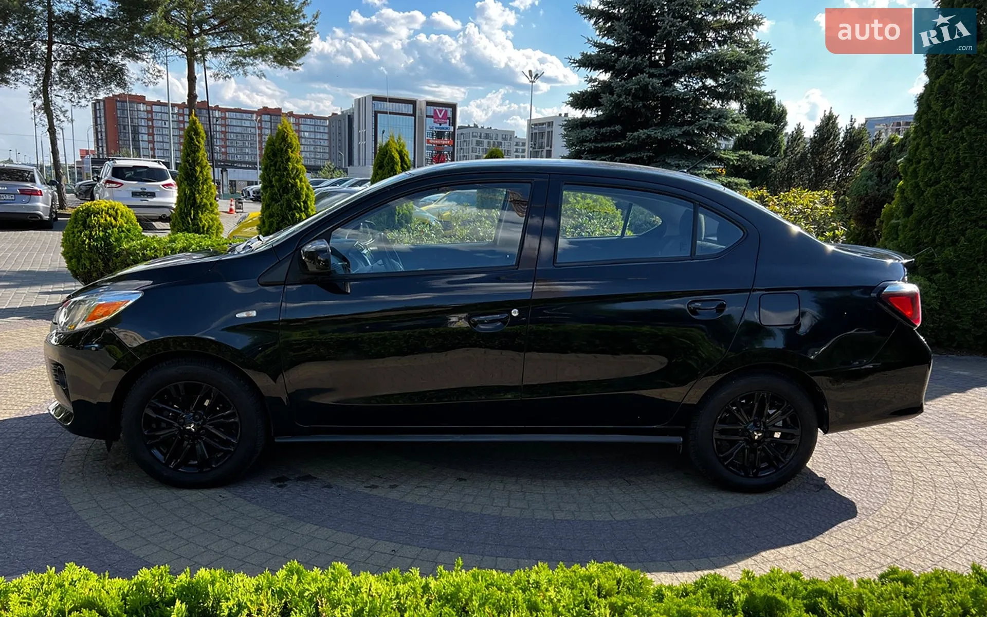 2021 Mitsubishi Mirage - мініатюра 4