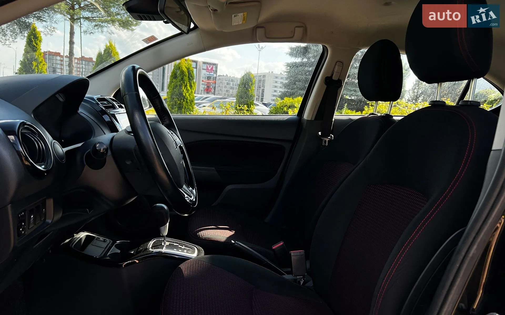 2021 Mitsubishi Mirage - мініатюра 9
