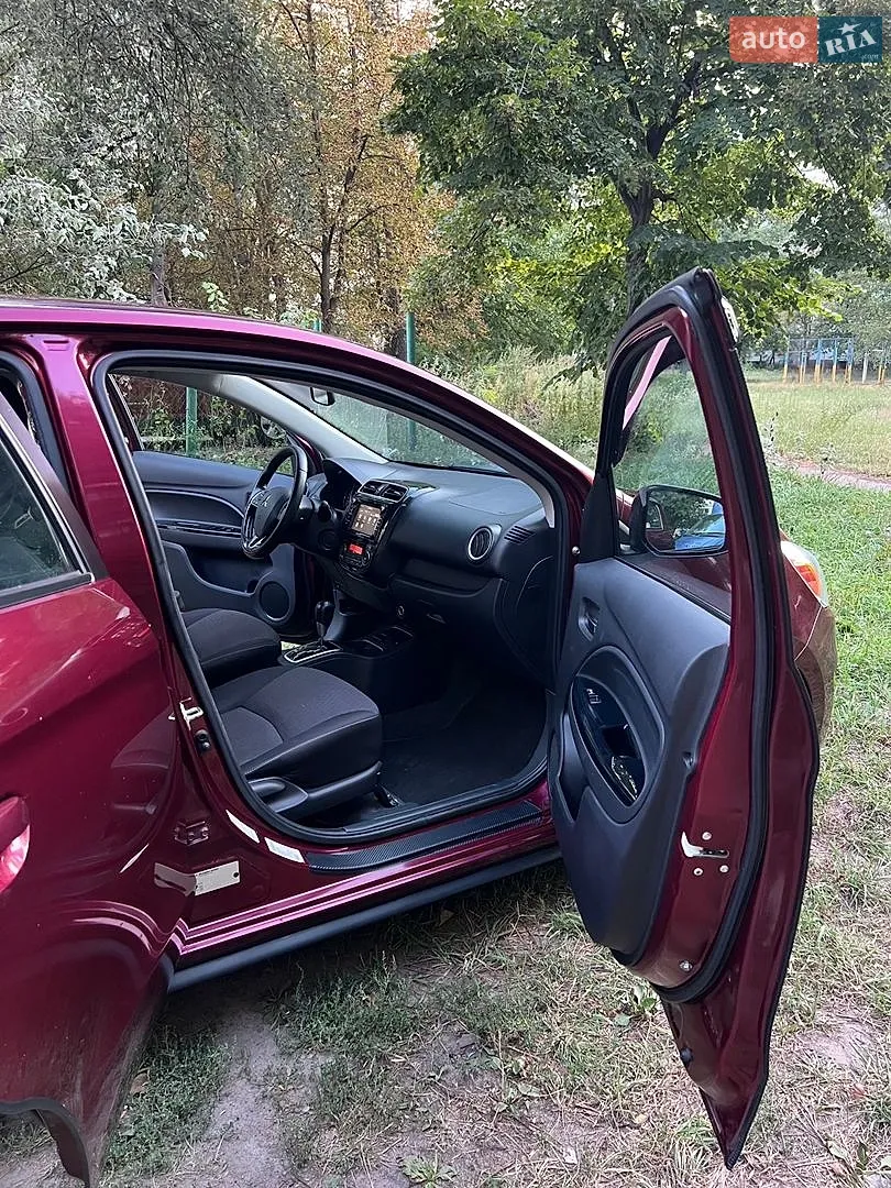 2018 Mitsubishi Mirage - мініатюра 9