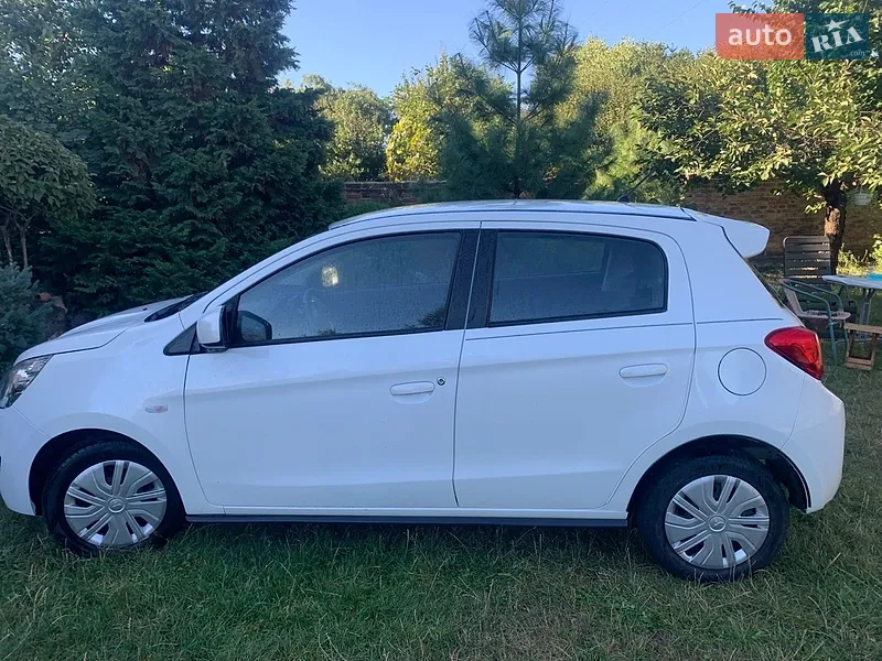 Mitsubishi Mirage 2019