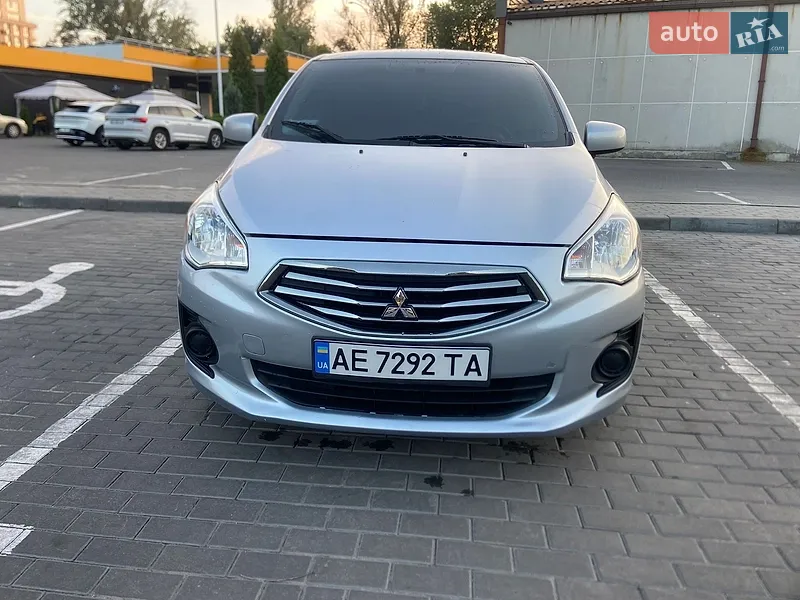 Mitsubishi Mirage 2019