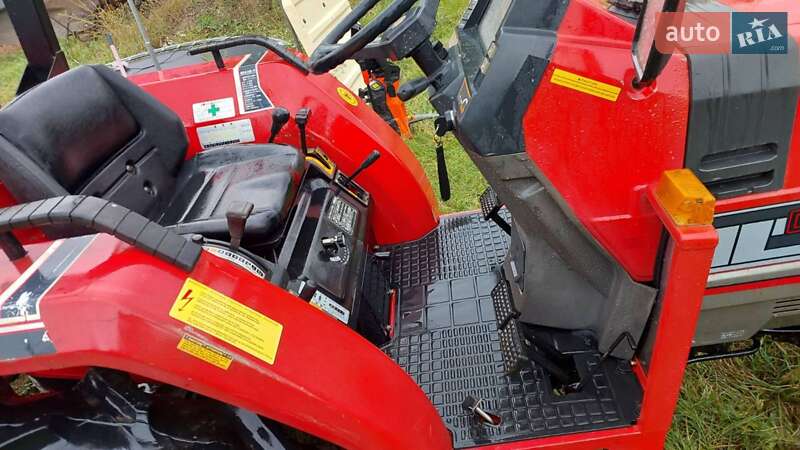 Вездеход Mitsubishi MM 1989 в Черновцах