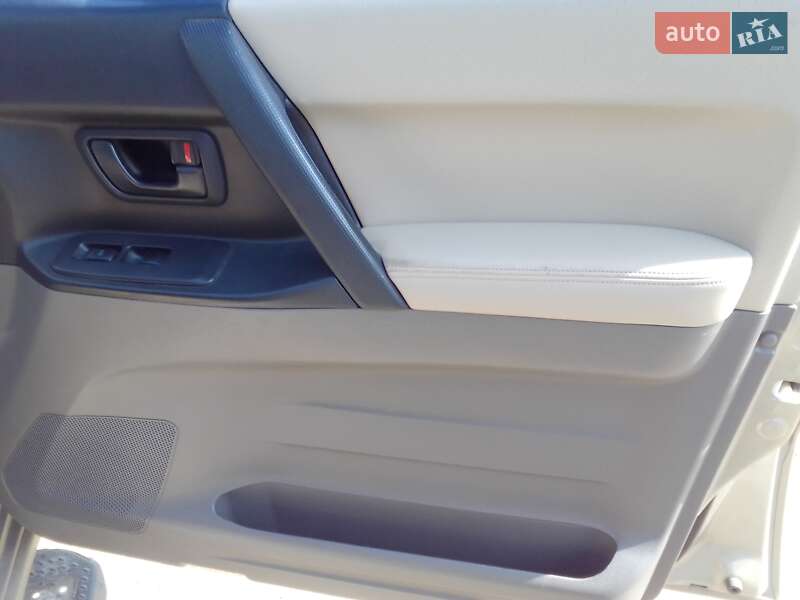 Внедорожник / Кроссовер Mitsubishi Montero 2000 в Вознесенске фото 37 Внедорожник / Кроссовер Mitsubishi Montero 2000 в Вознесенске