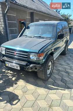 Внедорожник / Кроссовер Mitsubishi Montero 1992 в Новоселице