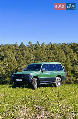 Внедорожник / Кроссовер Mitsubishi Montero 1997 в Киеве