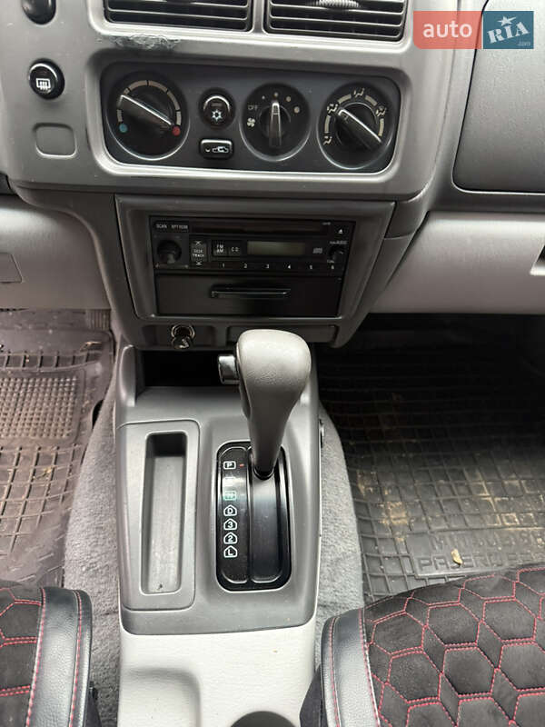 Внедорожник / Кроссовер Mitsubishi Montero 2003 в Хмельницком