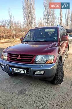 Позашляховик / Кросовер Mitsubishi Montero 2001 в Южноукраїнську