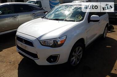 Mitsubishi Outlander Sport 2014