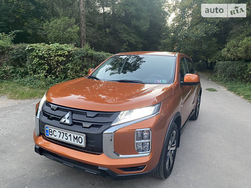Внедорожник / Кроссовер Mitsubishi Outlander Sport 2019 в Львове