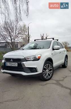 Mitsubishi Outlander Sport 2016