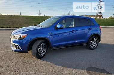 Mitsubishi Outlander Sport 2017