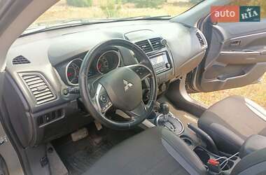 Внедорожник / Кроссовер Mitsubishi Outlander Sport 2013 в Славуте