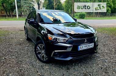 Mitsubishi Outlander Sport 2016