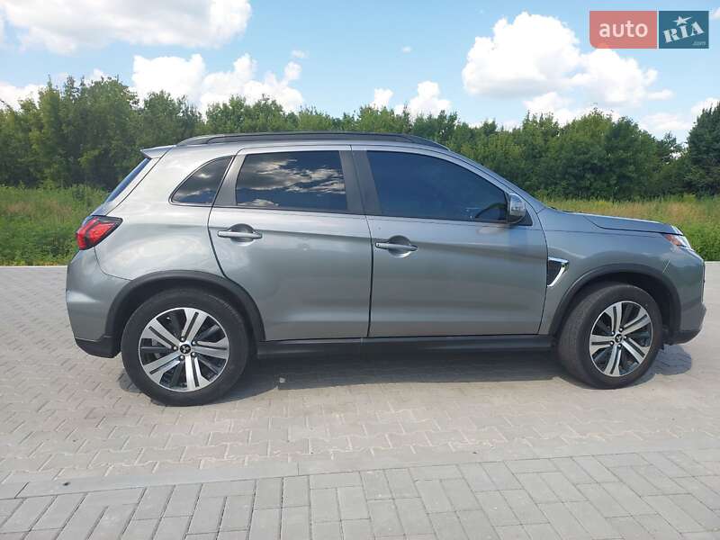 Внедорожник / Кроссовер Mitsubishi Outlander Sport 2021 в Золотоноше фото 7 Внедорожник / Кроссовер Mitsubishi Outlander Sport 2021 в Золотоноше