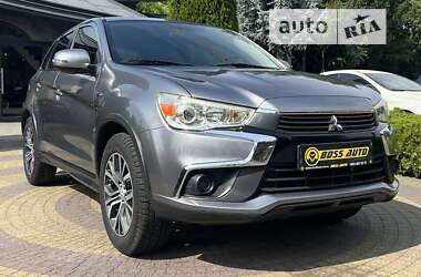 Внедорожник / Кроссовер Mitsubishi Outlander Sport 2016 в Львове