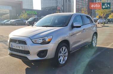 Mitsubishi Outlander Sport 2014