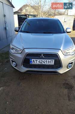 Mitsubishi Outlander Sport 2013