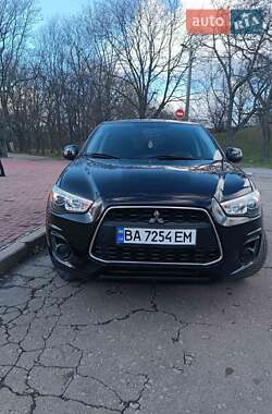 Mitsubishi Outlander Sport 2013