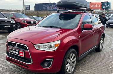 Mitsubishi Outlander Sport 2014