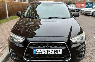 Позашляховик / Кросовер Mitsubishi Outlander Sport 2014 в Києві