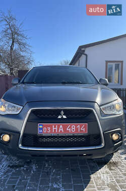 Mitsubishi Outlander Sport 2013