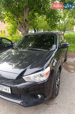 Позашляховик / Кросовер Mitsubishi Outlander Sport 2019 в Полтаві