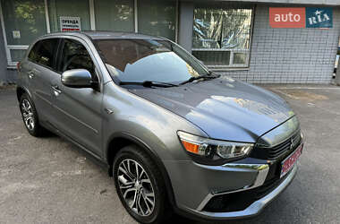 Mitsubishi Outlander Sport 2016