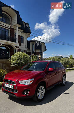 Внедорожник / Кроссовер Mitsubishi Outlander Sport 2015 в Ивано-Франковске