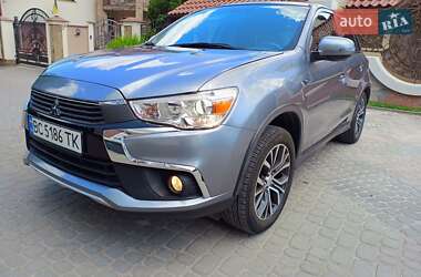 Позашляховик / Кросовер Mitsubishi Outlander Sport 2018 в Львові