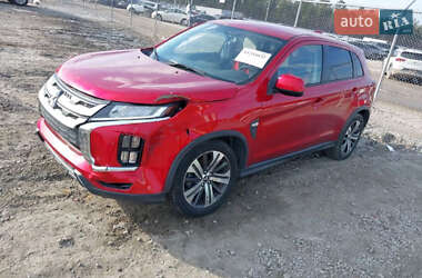 Позашляховик / Кросовер Mitsubishi Outlander Sport 2020 в Києві
