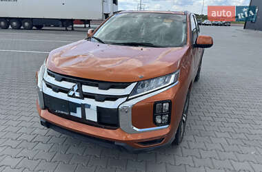 Внедорожник / Кроссовер Mitsubishi Outlander Sport 2020 в Чернигове