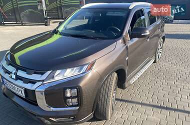 Внедорожник / Кроссовер Mitsubishi Outlander Sport 2019 в Днепре