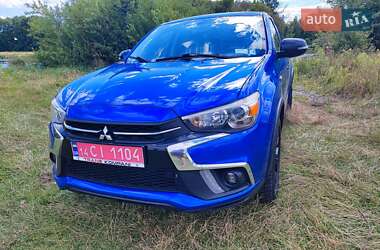 Внедорожник / Кроссовер Mitsubishi Outlander Sport 2018 в Виннице