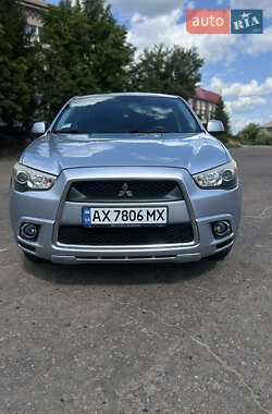 Позашляховик / Кросовер Mitsubishi Outlander Sport 2011 в Богодухіву
