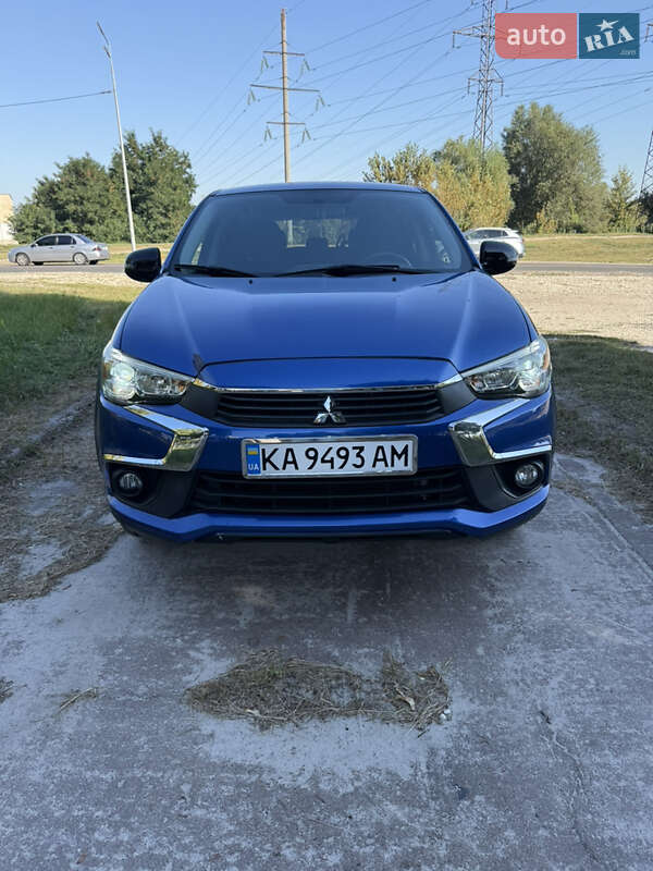 Mitsubishi Outlander Sport 2017