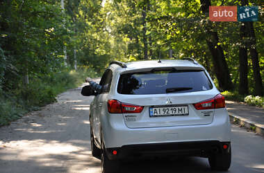 Позашляховик / Кросовер Mitsubishi Outlander Sport 2014 в Бучі