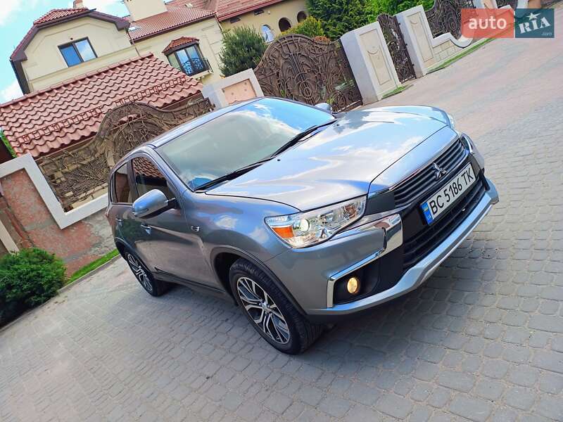 Mitsubishi Outlander Sport 2018