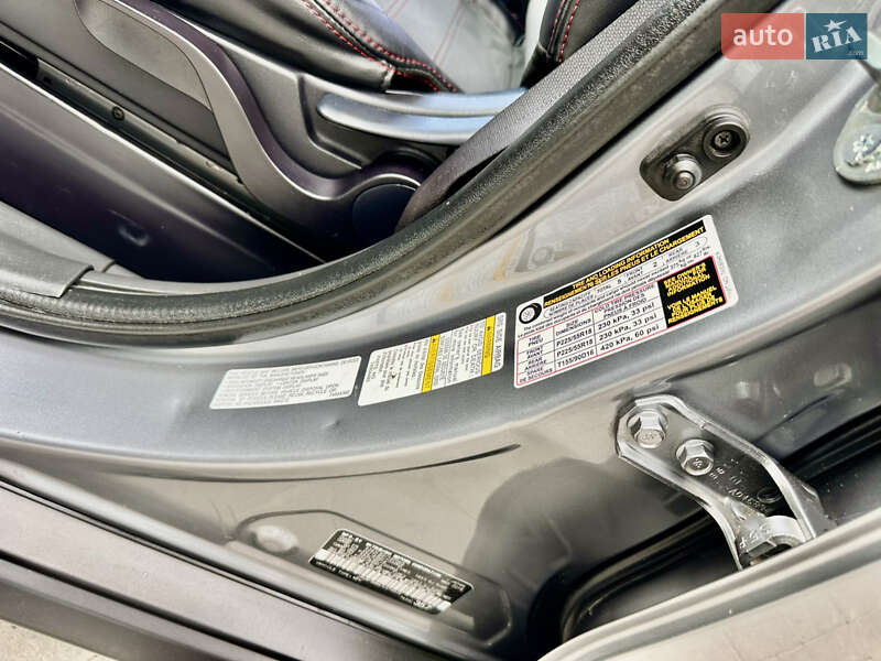 Внедорожник / Кроссовер Mitsubishi Outlander Sport 2018 в Каменец-Подольском