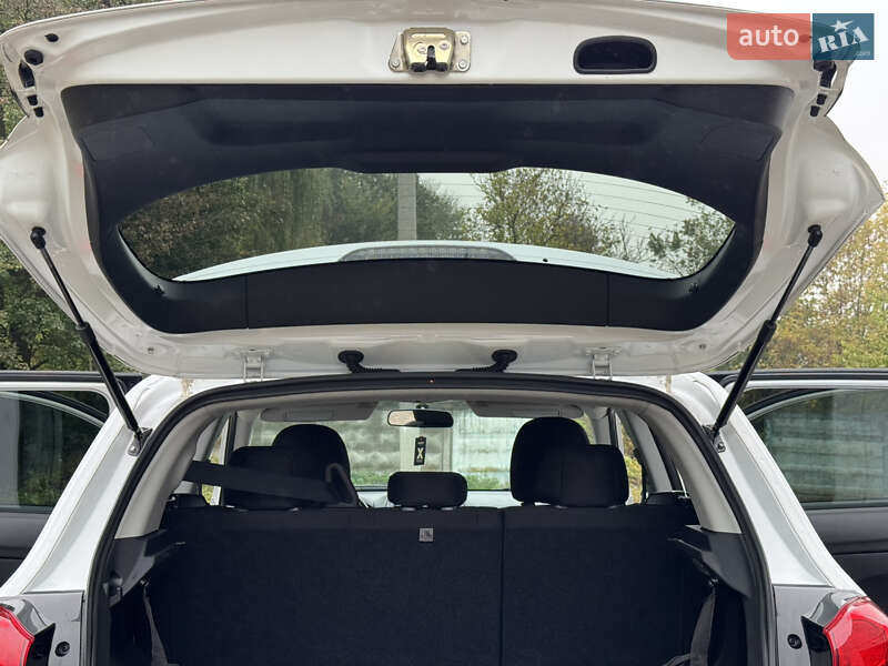 Позашляховик / Кросовер Mitsubishi Outlander Sport 2013 в Смілі