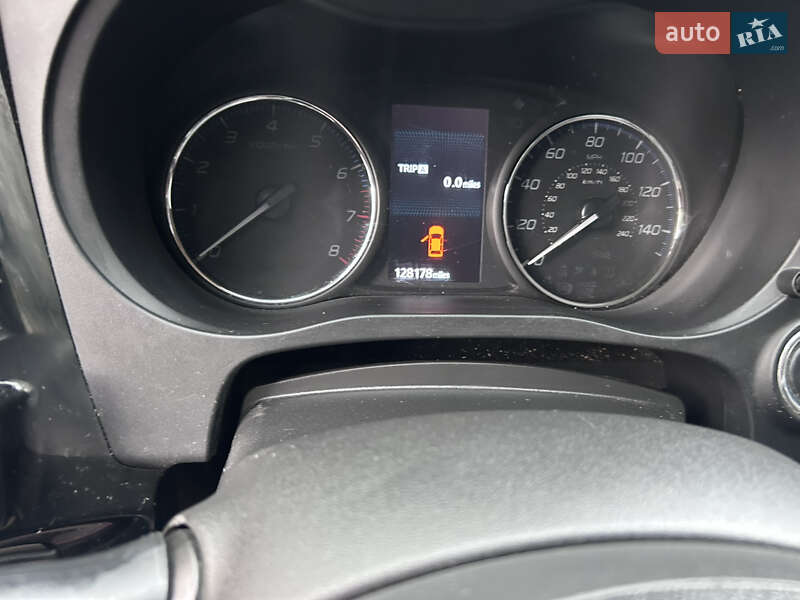 Внедорожник / Кроссовер Mitsubishi Outlander Sport 2016 в Киеве фото 9 Внедорожник / Кроссовер Mitsubishi Outlander Sport 2016 в Киеве