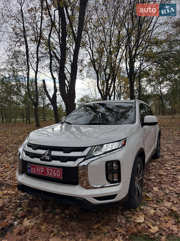 Позашляховик / Кросовер Mitsubishi Outlander Sport 2019 в Кропивницькому