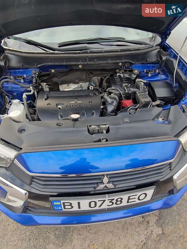 Внедорожник / Кроссовер Mitsubishi Outlander Sport 2017 в Кременчуге
