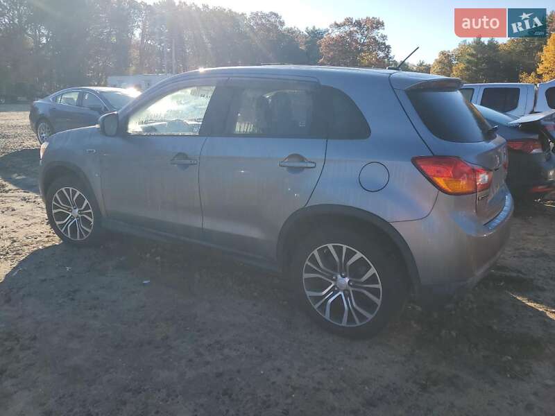 Позашляховик / Кросовер Mitsubishi Outlander Sport 2016 в Одесі фото 2 Позашляховик / Кросовер Mitsubishi Outlander Sport 2016 в Одесі