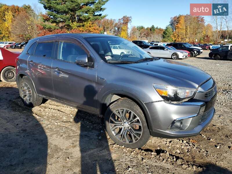 Позашляховик / Кросовер Mitsubishi Outlander Sport 2016 в Одесі фото 4 Позашляховик / Кросовер Mitsubishi Outlander Sport 2016 в Одесі