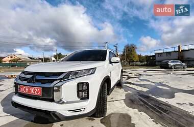 Позашляховик / Кросовер Mitsubishi Outlander Sport 2022 в Києві
