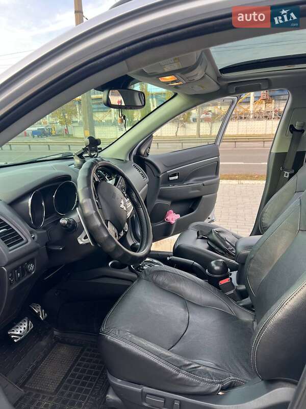 Внедорожник / Кроссовер Mitsubishi Outlander Sport 2016 в Киеве фото 30 Внедорожник / Кроссовер Mitsubishi Outlander Sport 2016 в Киеве