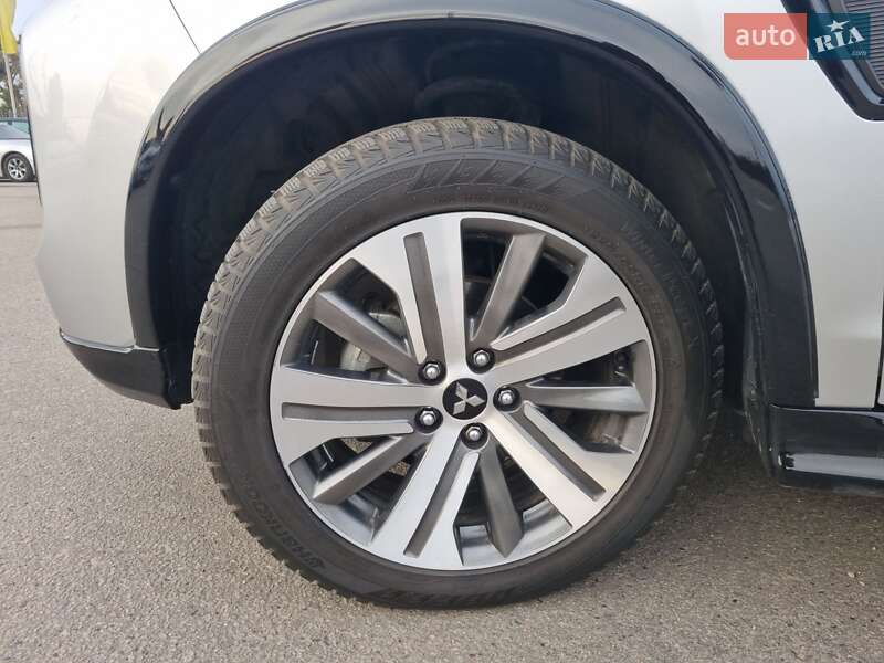 Позашляховик / Кросовер Mitsubishi Outlander Sport 2021 в Полтаві фото 2 Позашляховик / Кросовер Mitsubishi Outlander Sport 2021 в Полтаві
